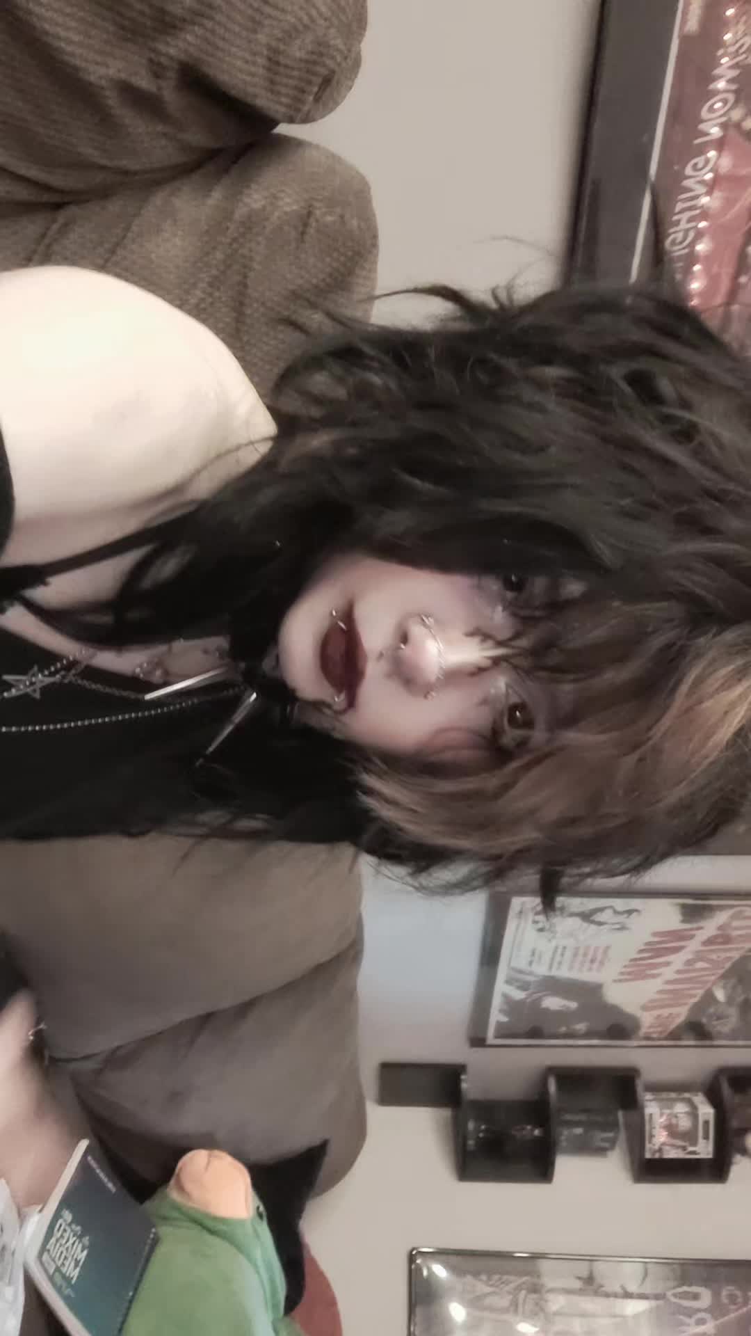 @𝕬𝖘𝖍