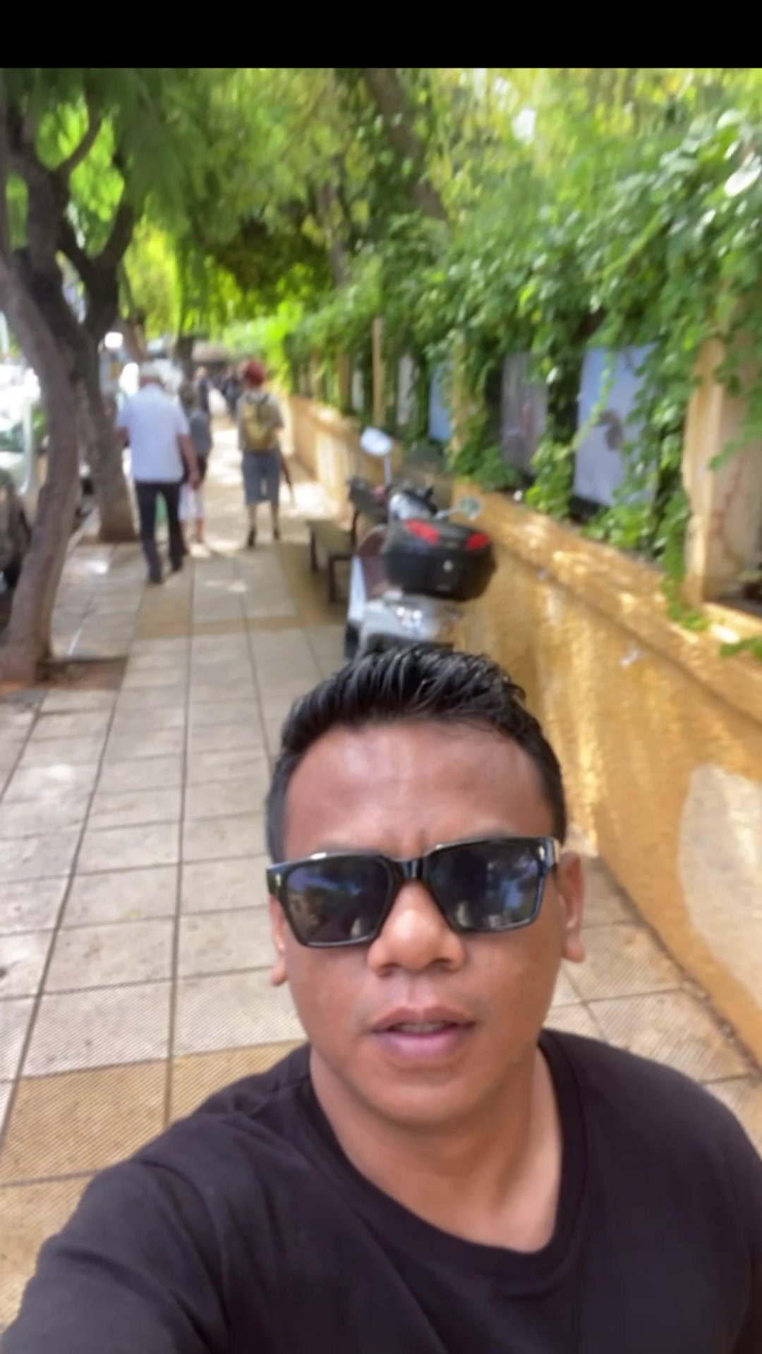 @Lewi Pandie