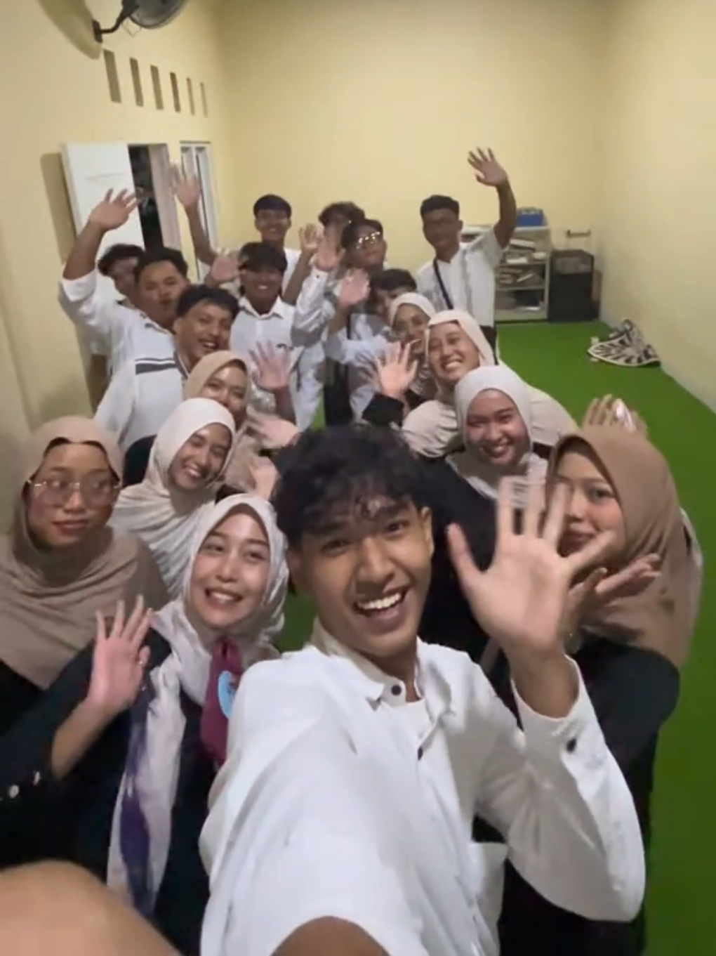 @HMPS BISDIG UIN GUSDUR