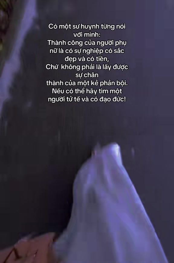 @H Ư N GG