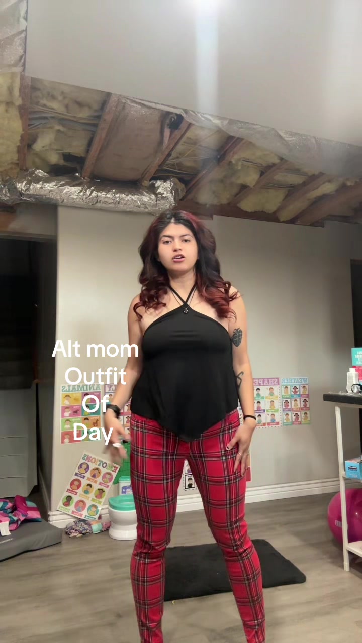 @jackie 🖤 🎱🩷