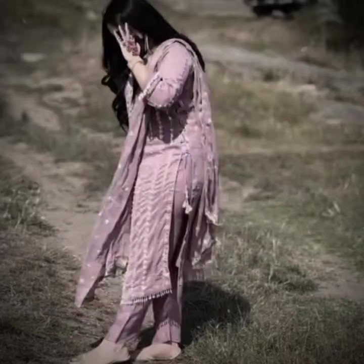 @.🕊️