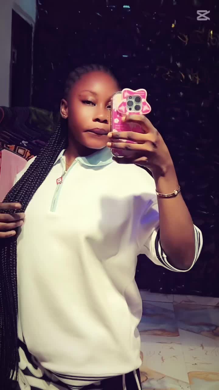 @Pelumi🫥💄👄