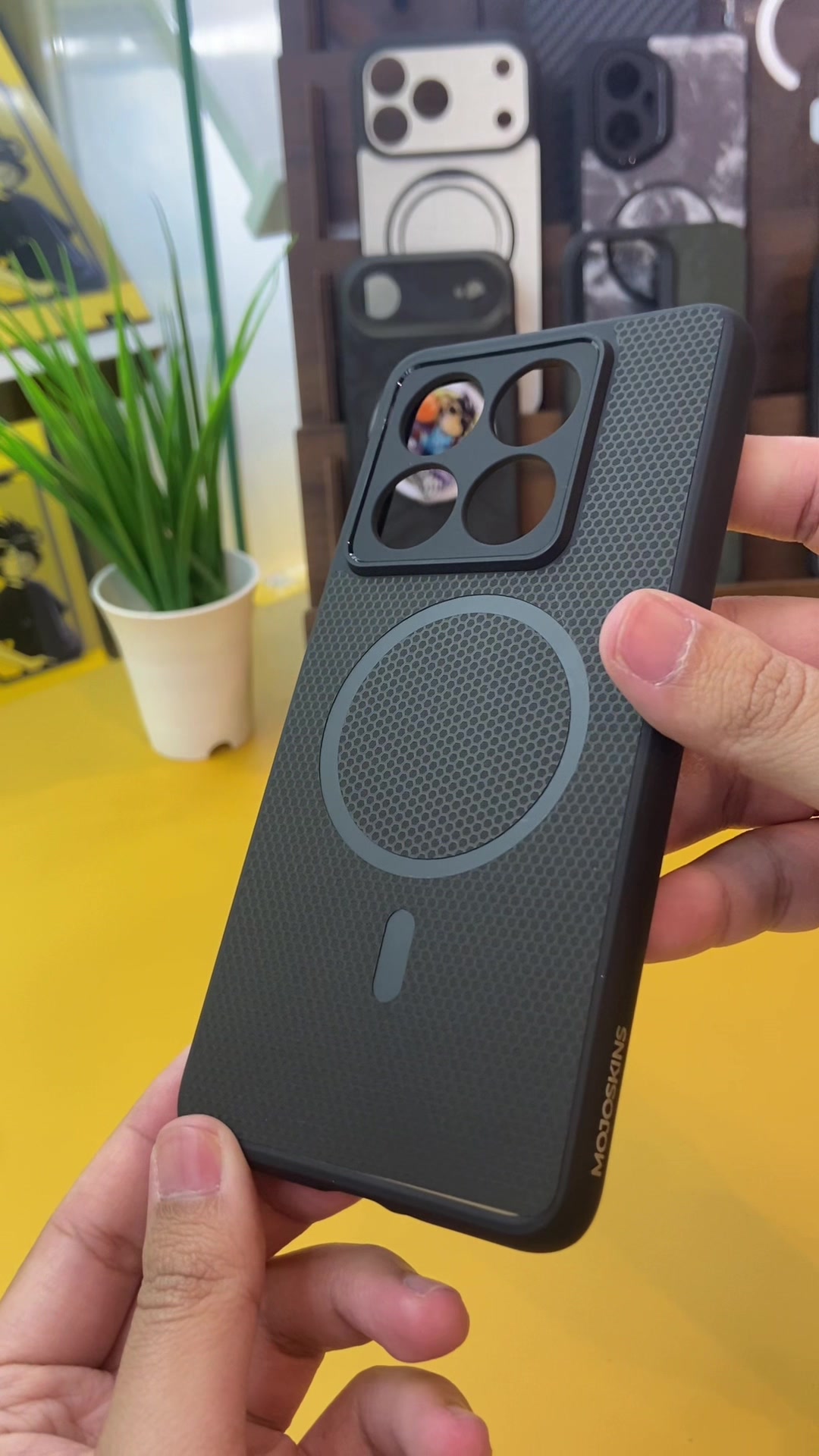 @Mojoskins
