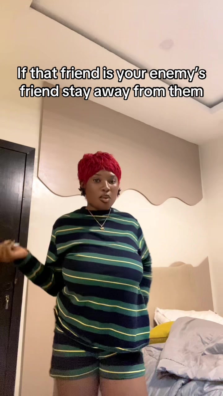 @ella30bg