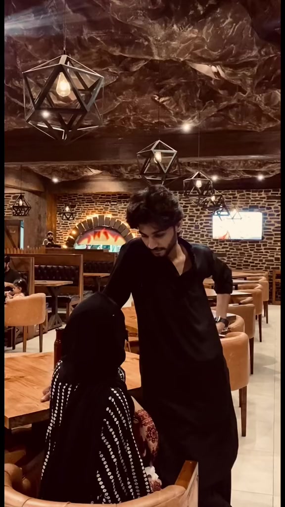 @Meery sheikh 💋