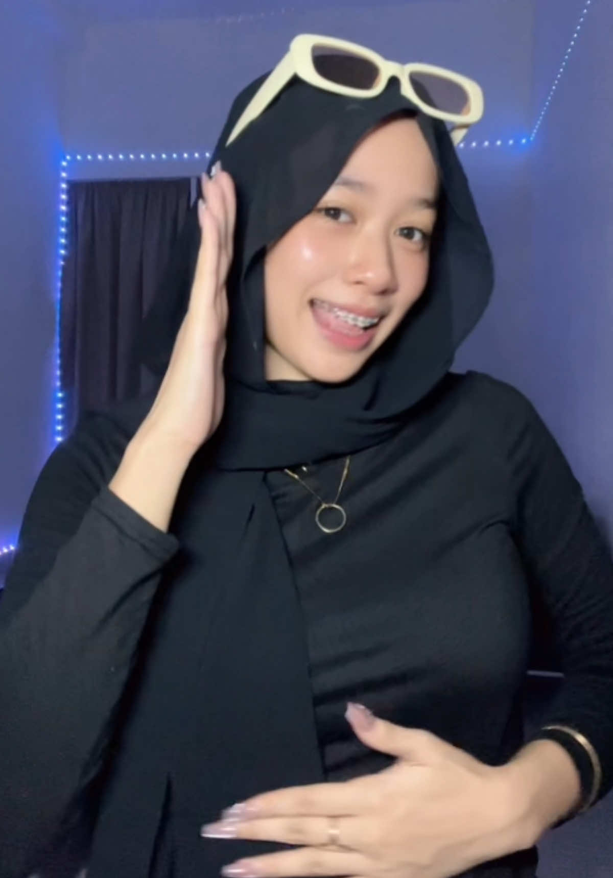 @yyeaynaa