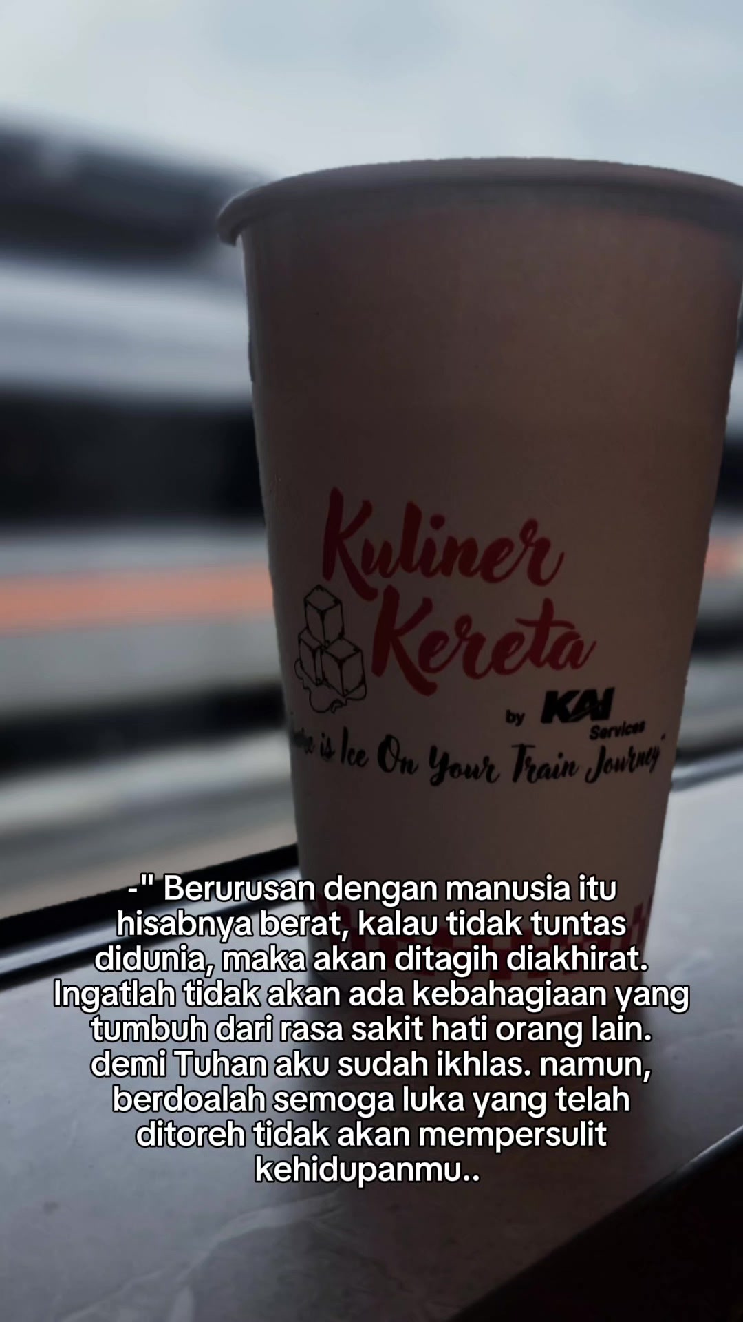 @anak perempuan tangguh