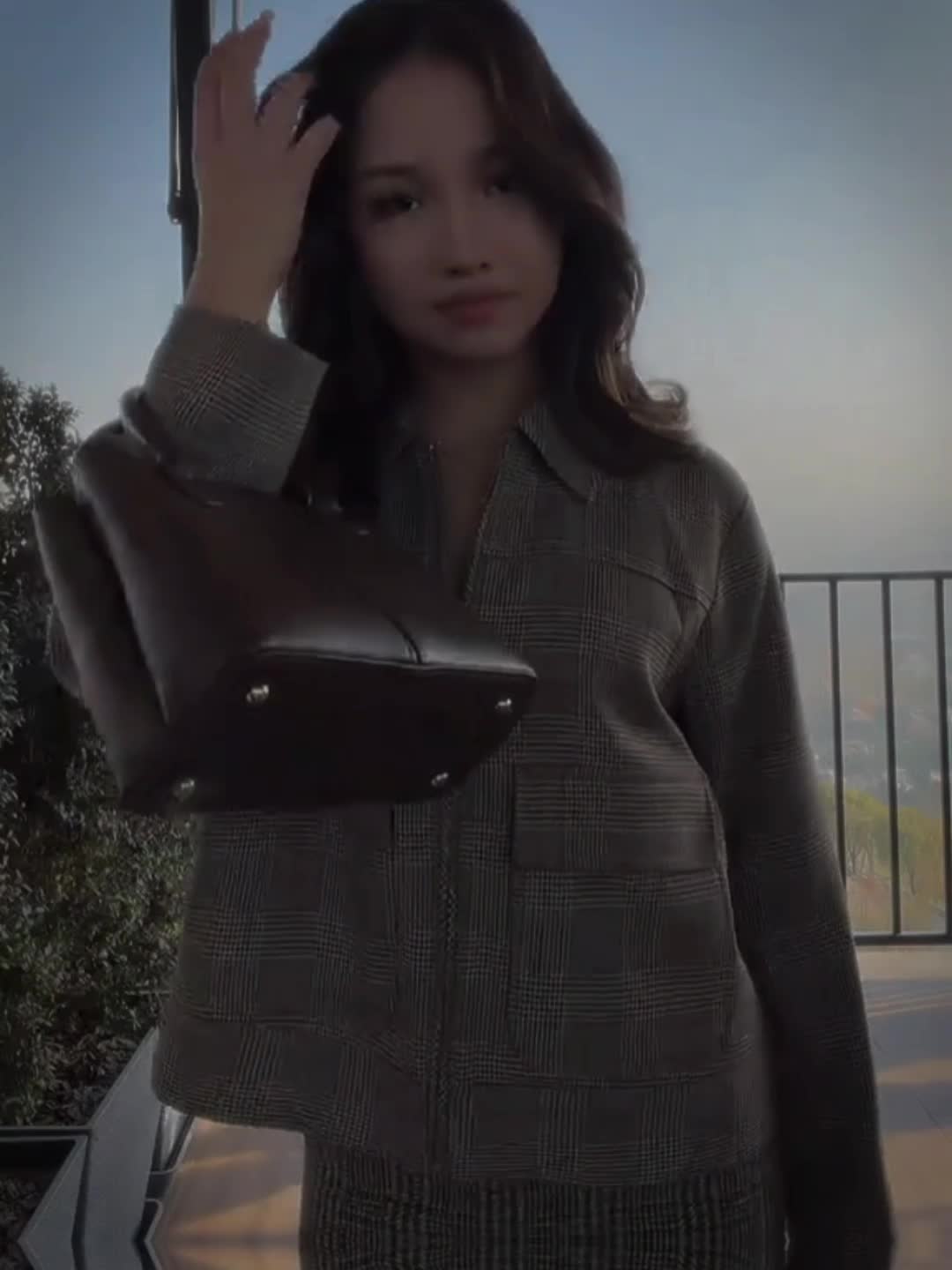 @★