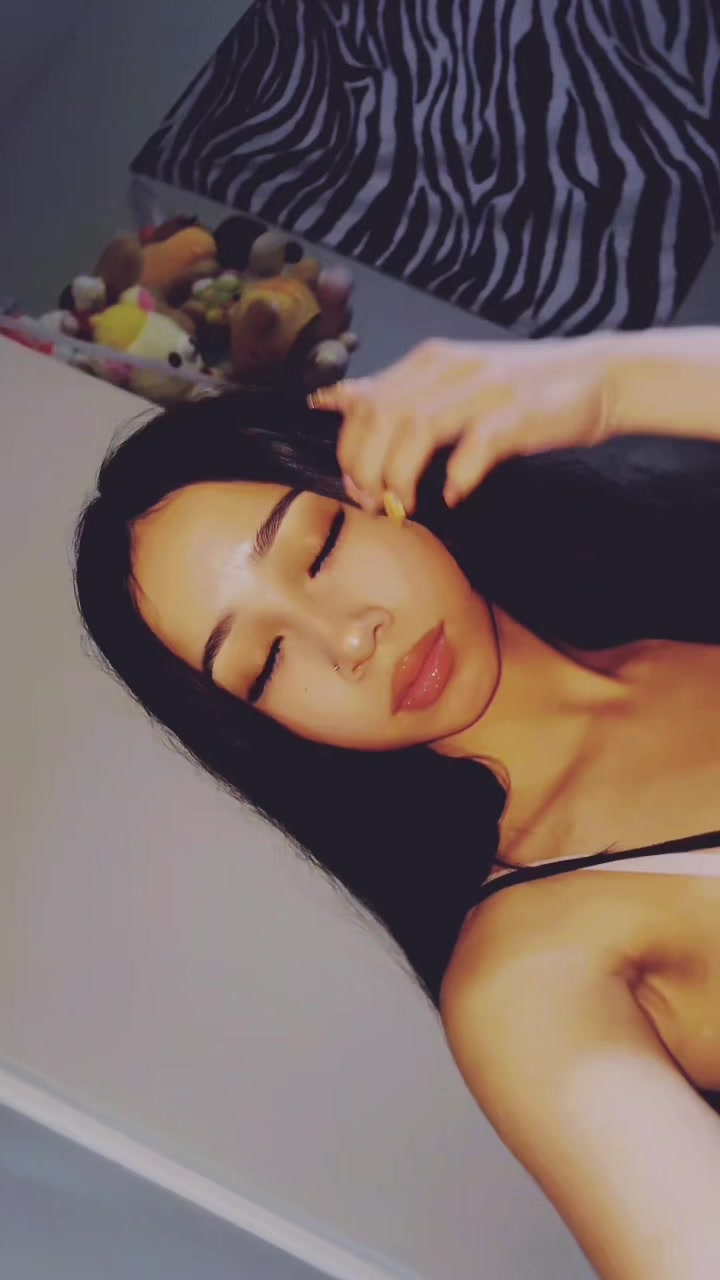 @sexy cool girl
