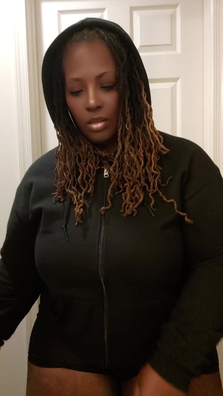 @MzLovely ΖΦΒ๐๐๐ค