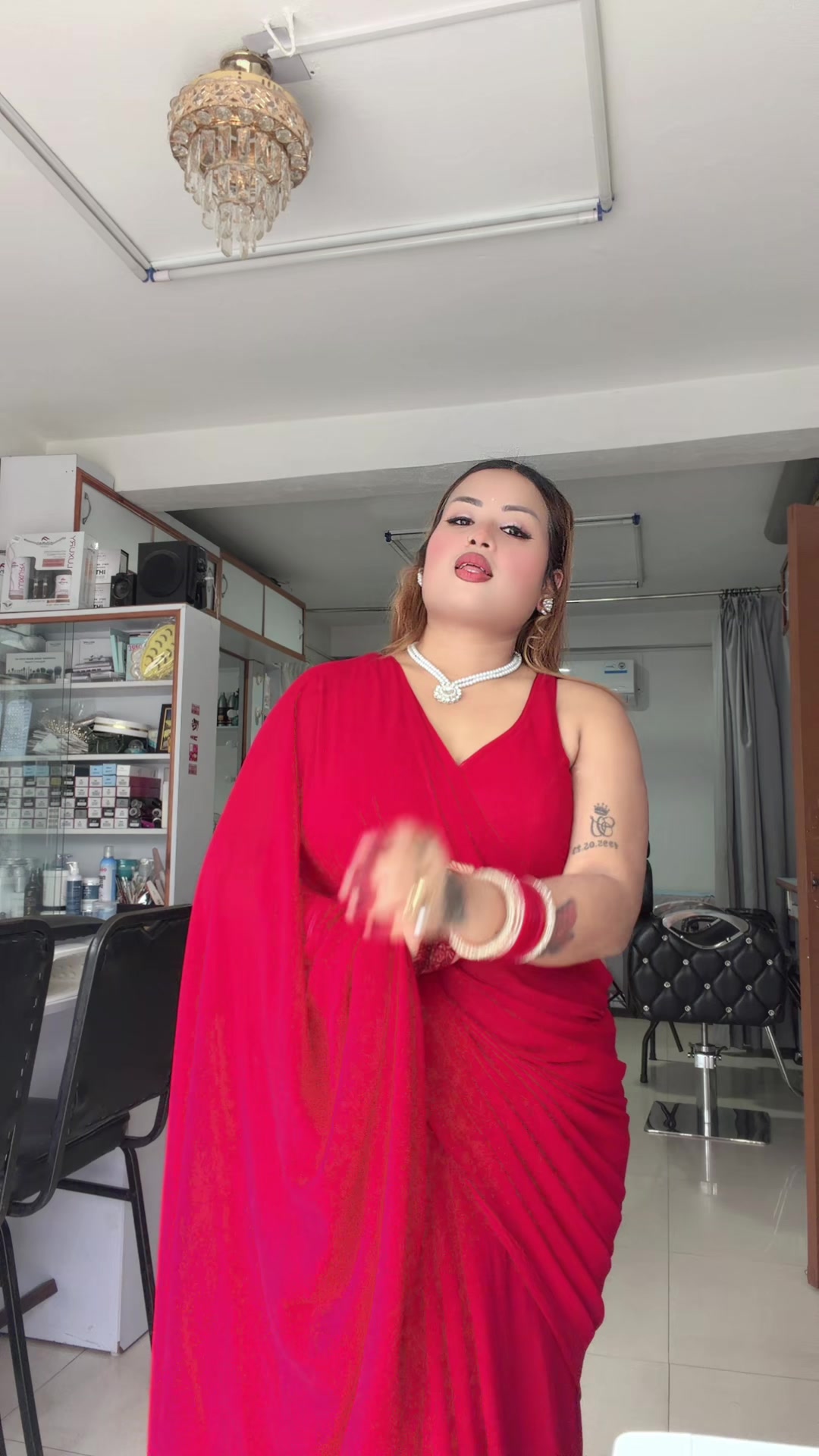 @tharunigirl857