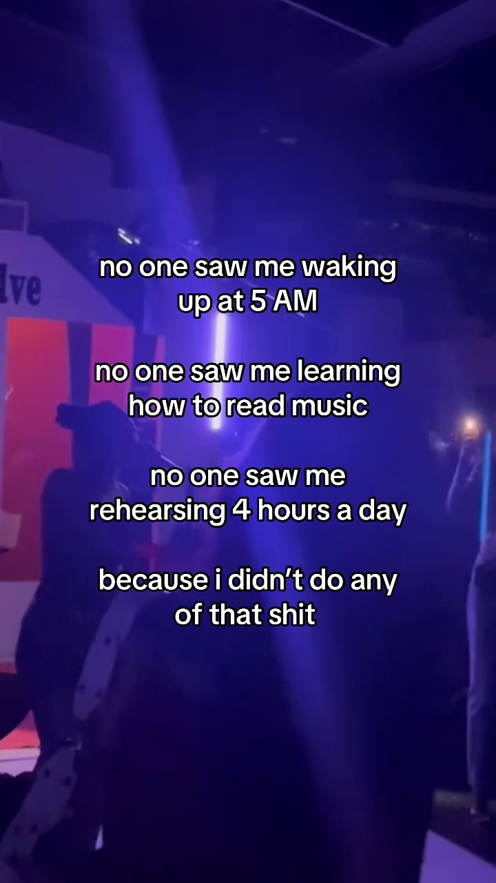 @Ella B.