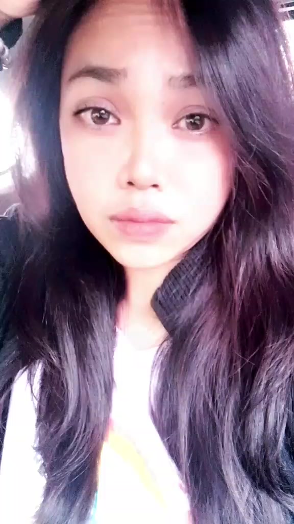 @Yuni adam😘