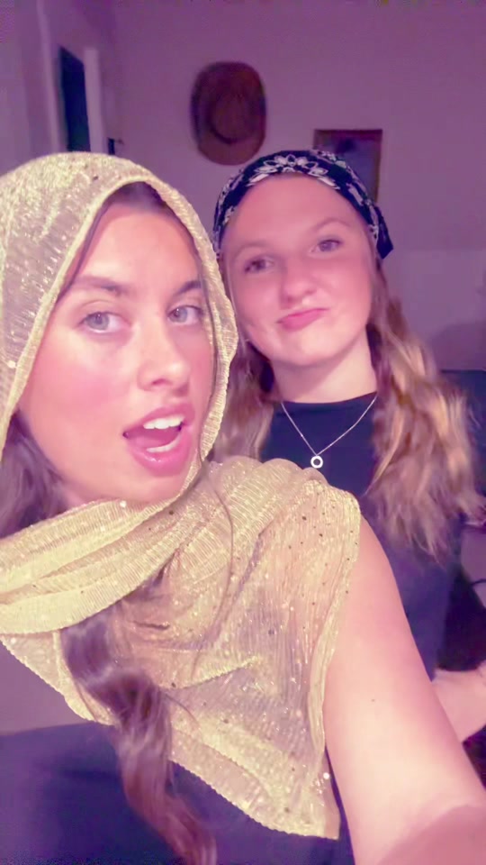 @chloebrownn4