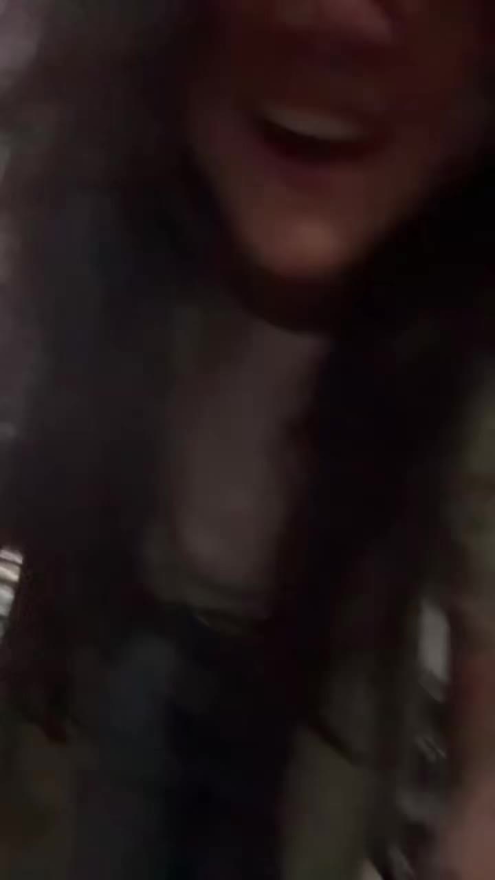 @Alexis