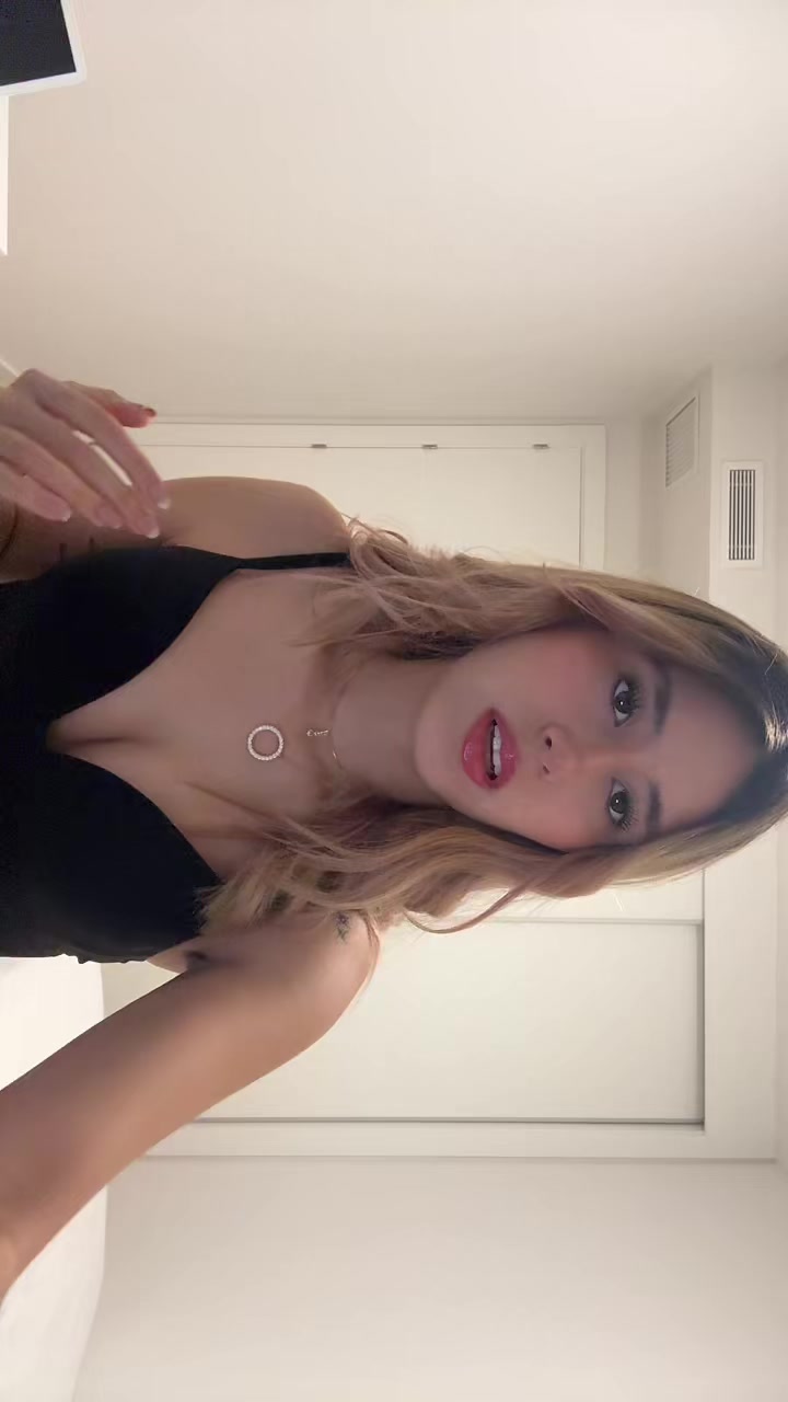 @ValentinaLewensztain