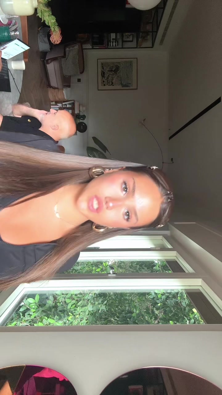 @Nelia