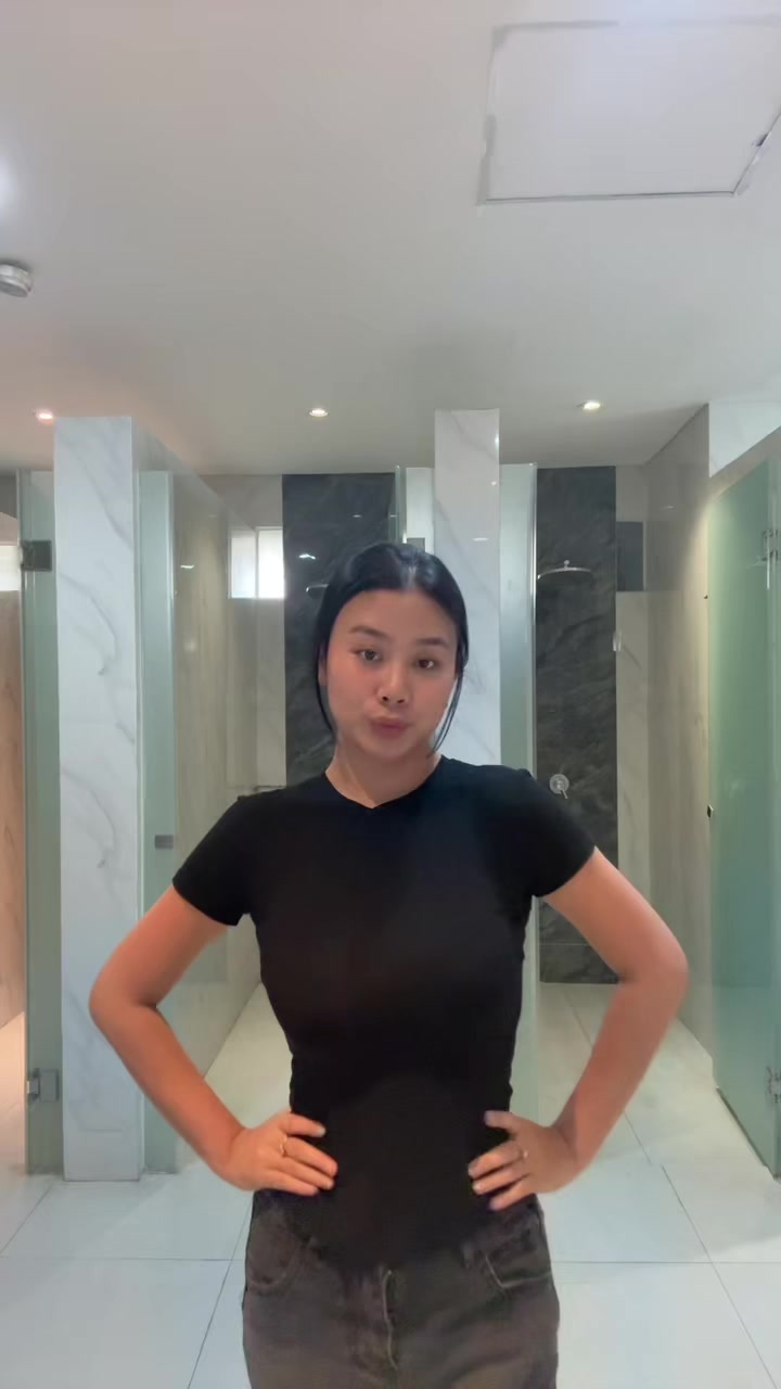 @taniaaa
