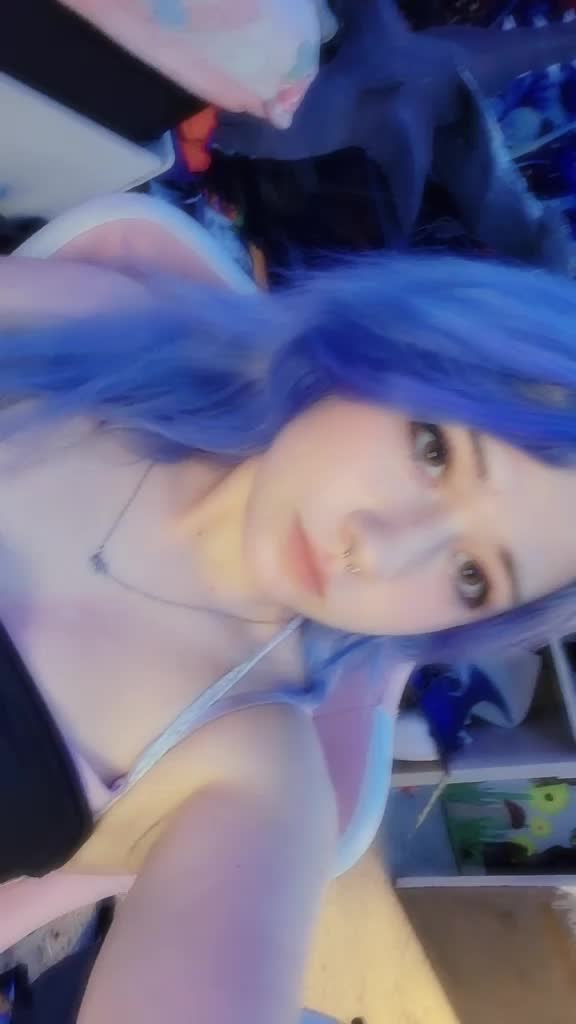 @Lilyyy