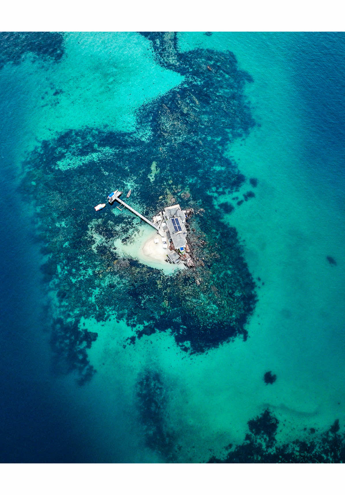 @Isla Piscina Posada