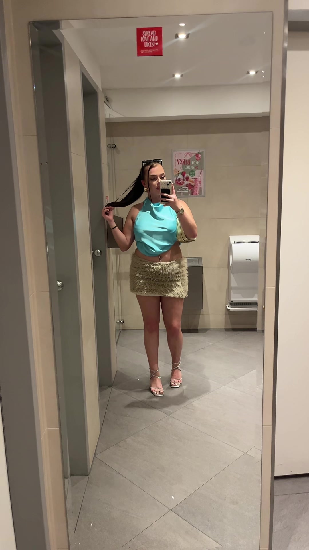 @shortynamecelina