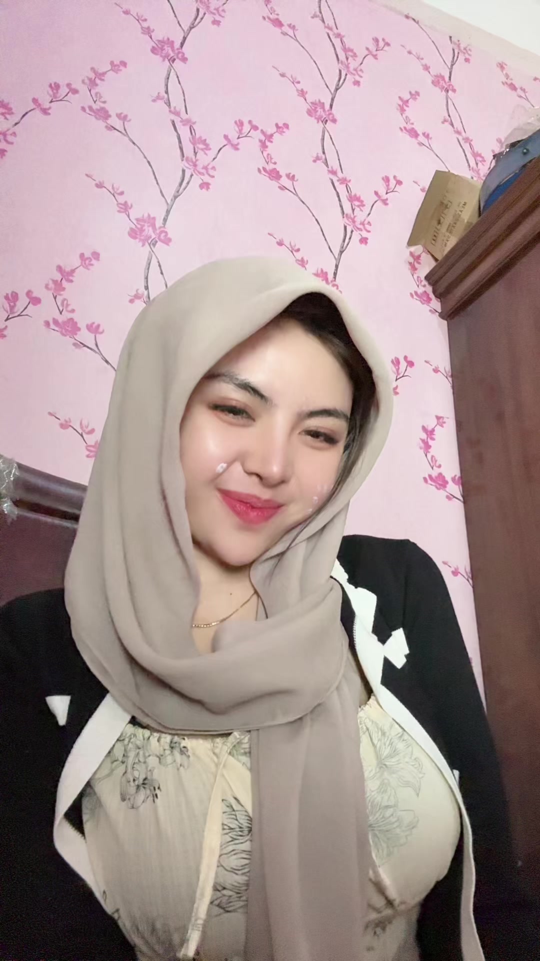 @Nadyavittt