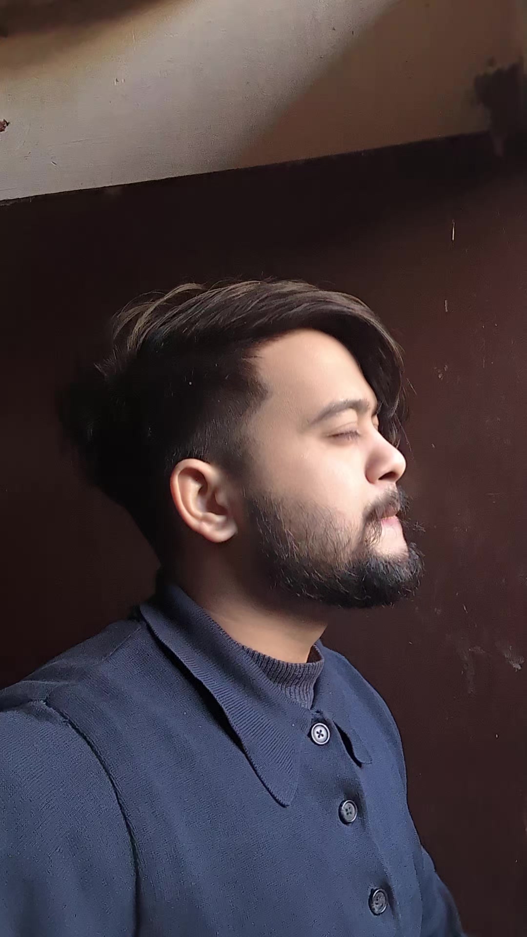 @Uzishaikh7c