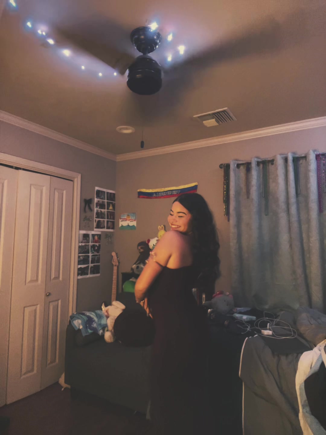 @🦦