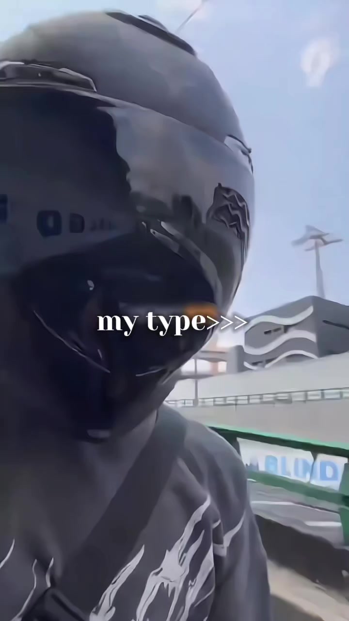 @𝓒amii🦋🦠