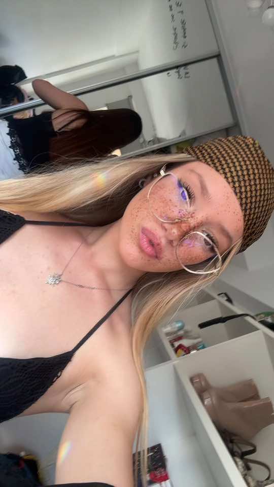 @luludellacorte