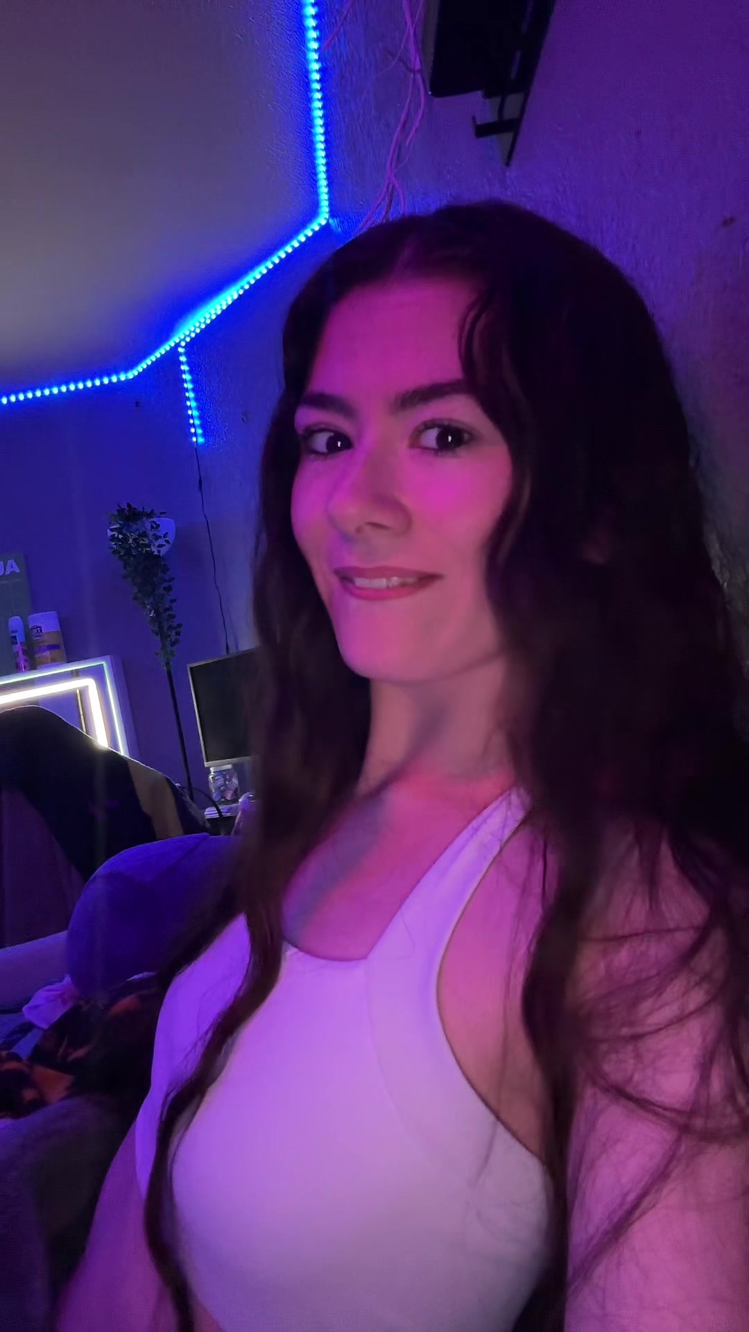 @JESSI⚢