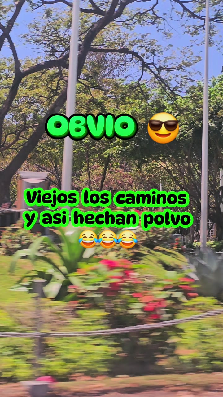 @🎀👑 Q♥U♥E♥E♥N 👑🎀