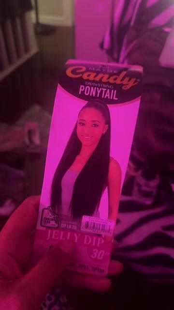 @Everybody haaaateess &ldquo;Sonya D&rdquo;