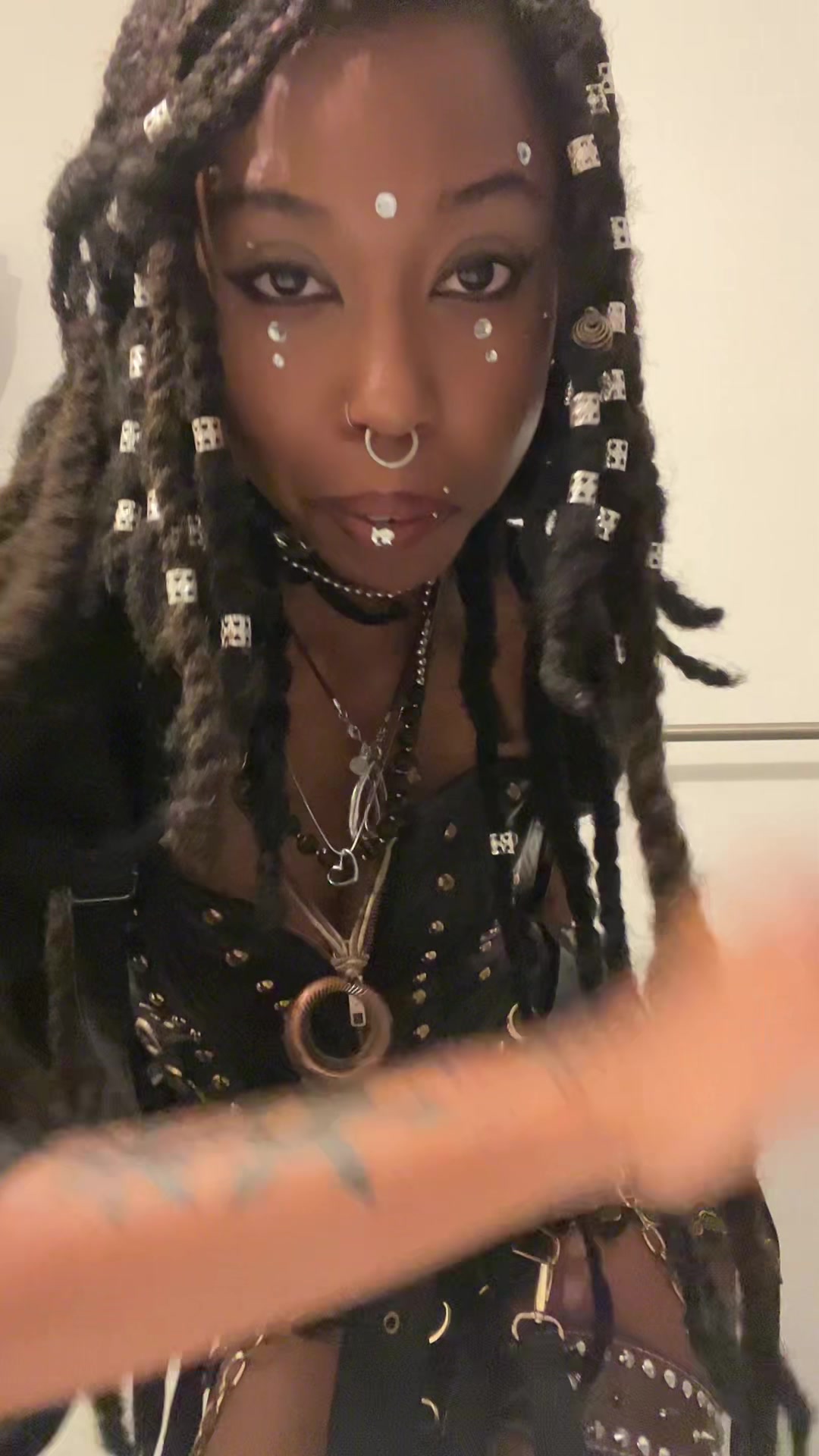 @myownmiyari
