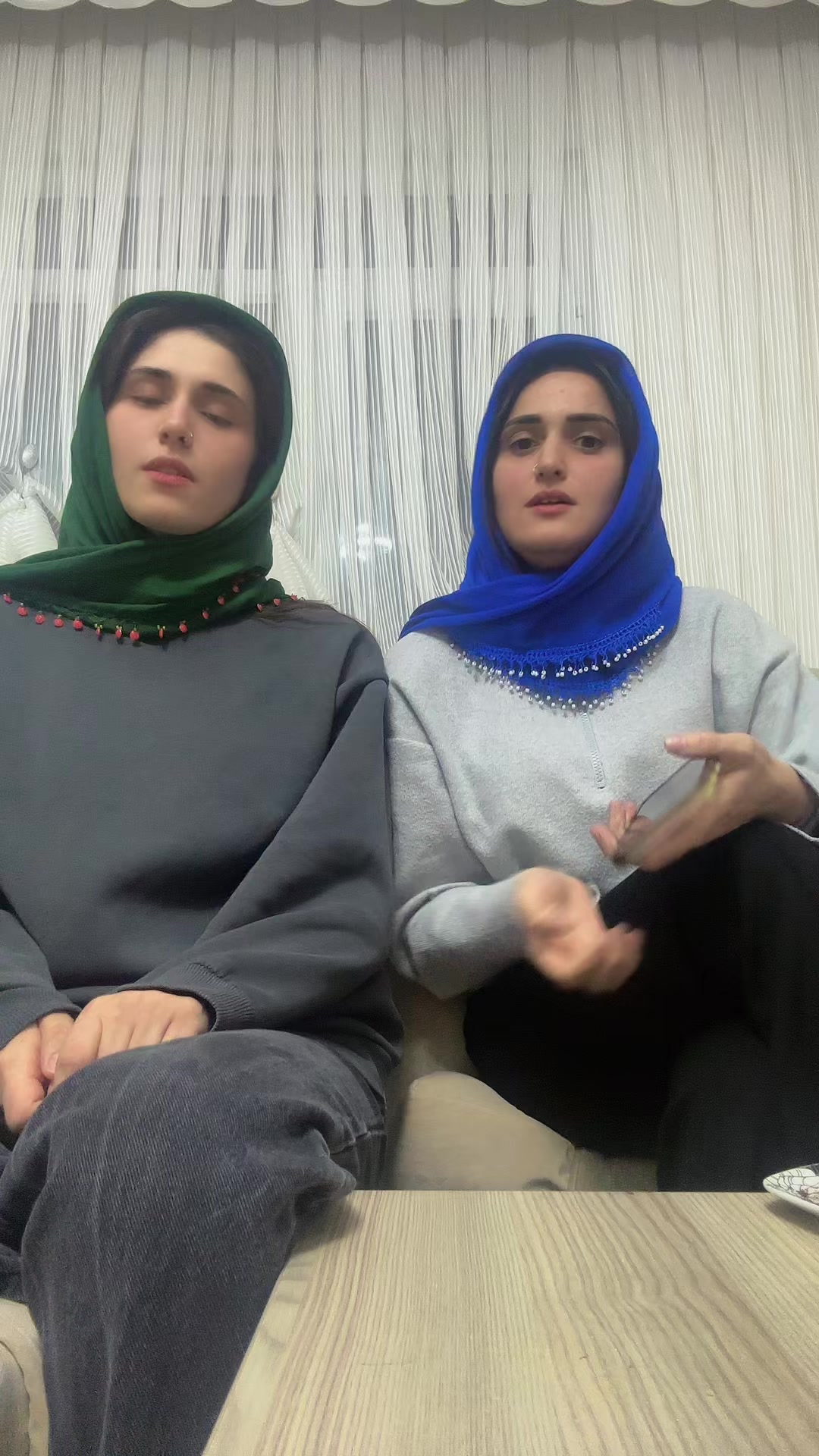 @Burçinn
