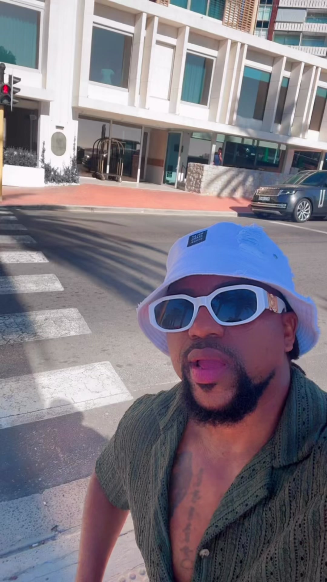 @iamzeezo_.