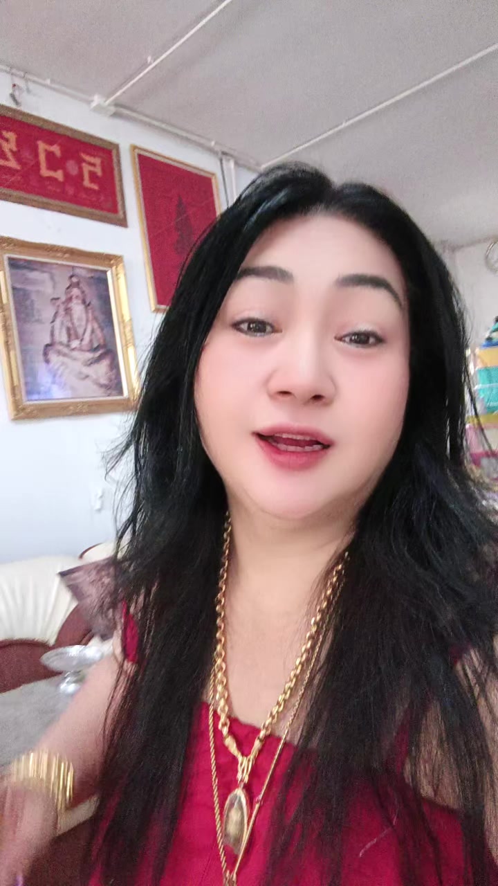 @ชุลีพร ใจเย็น