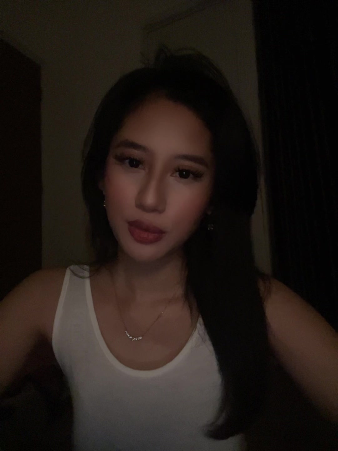 @anya