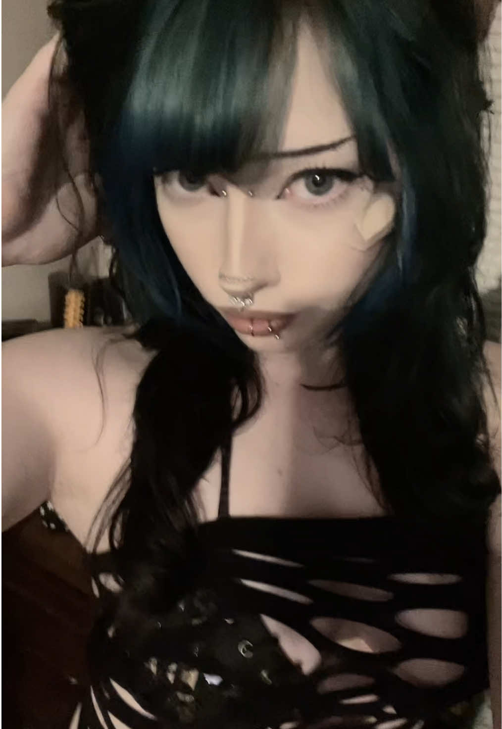 @Haily🗝️