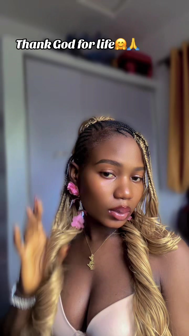 @Mercylina🤭🦋