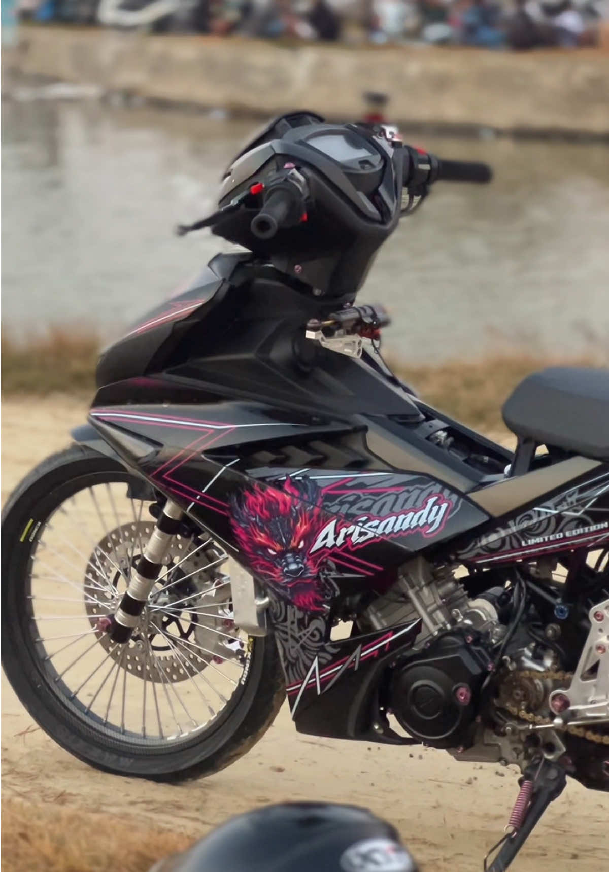 @Royhan_arisandy