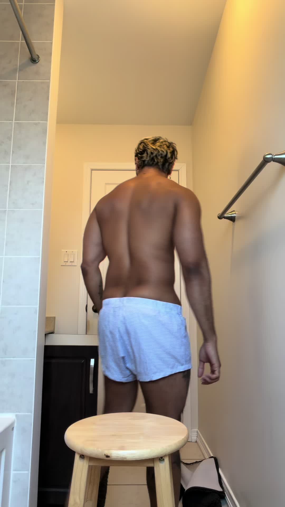 @Pbnjonny