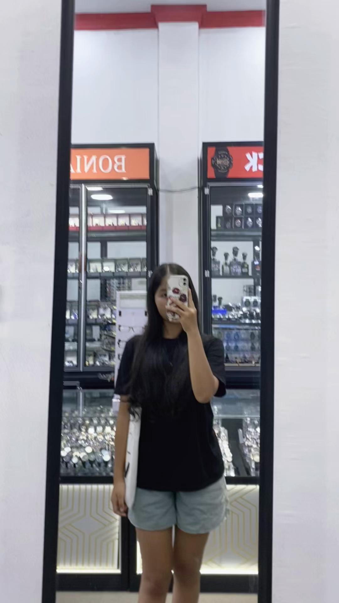 @𝒟𝑒𝒹𝑒𝓀𝓌𝒾𝒻𝓉𝓊𝓉