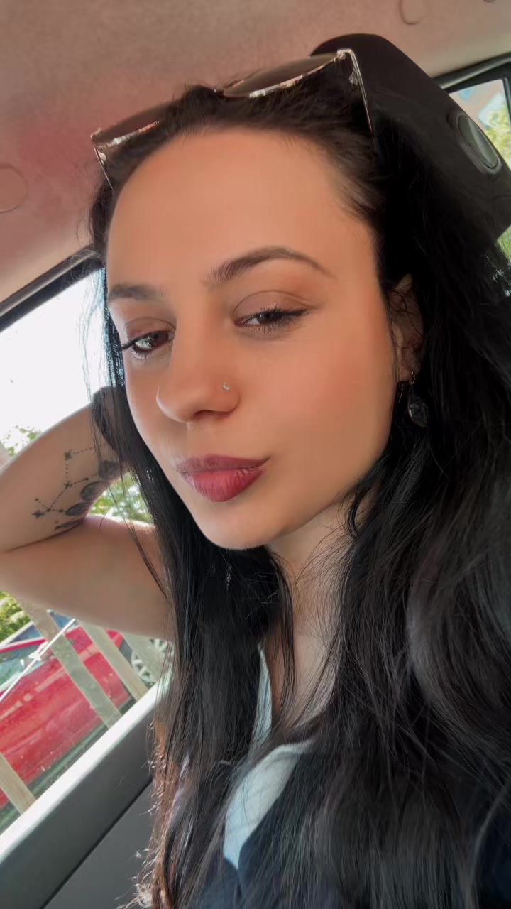 @melanijovanoska
