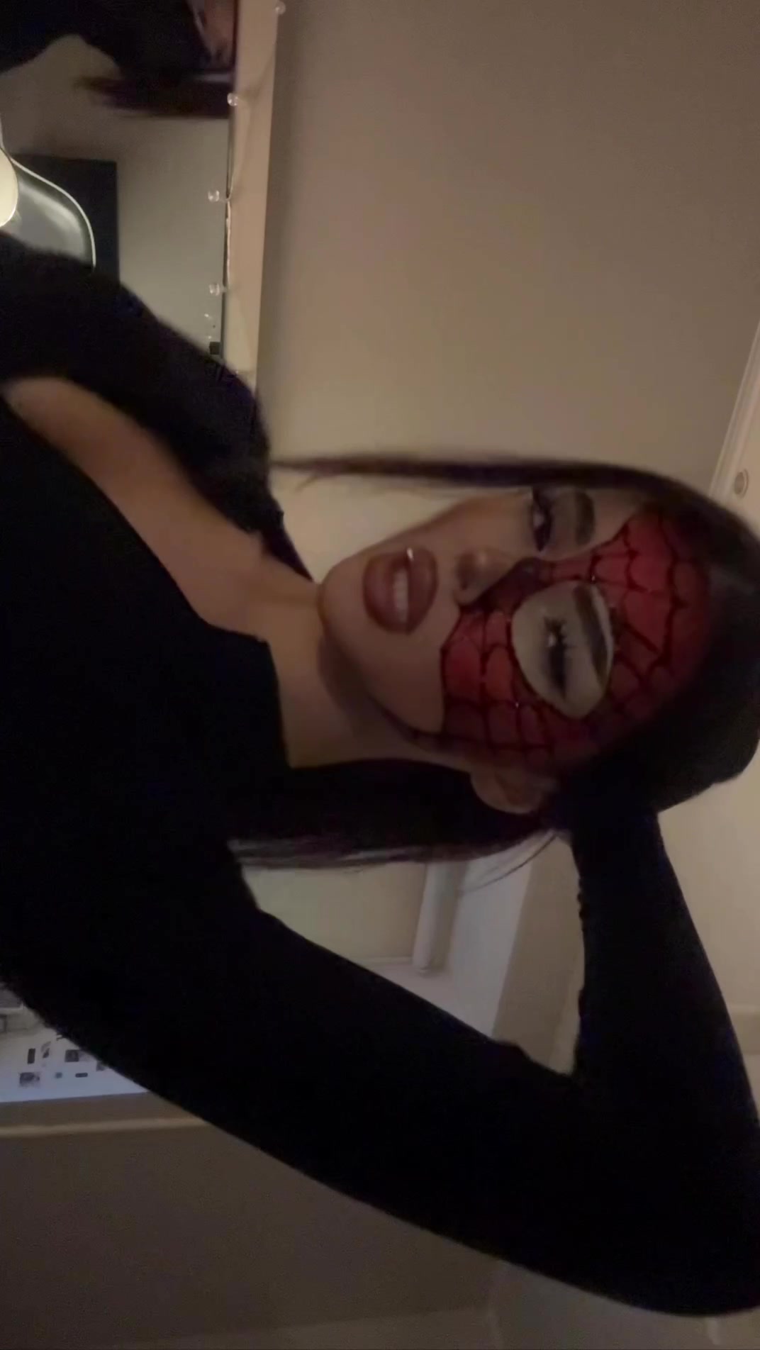 @yoshka