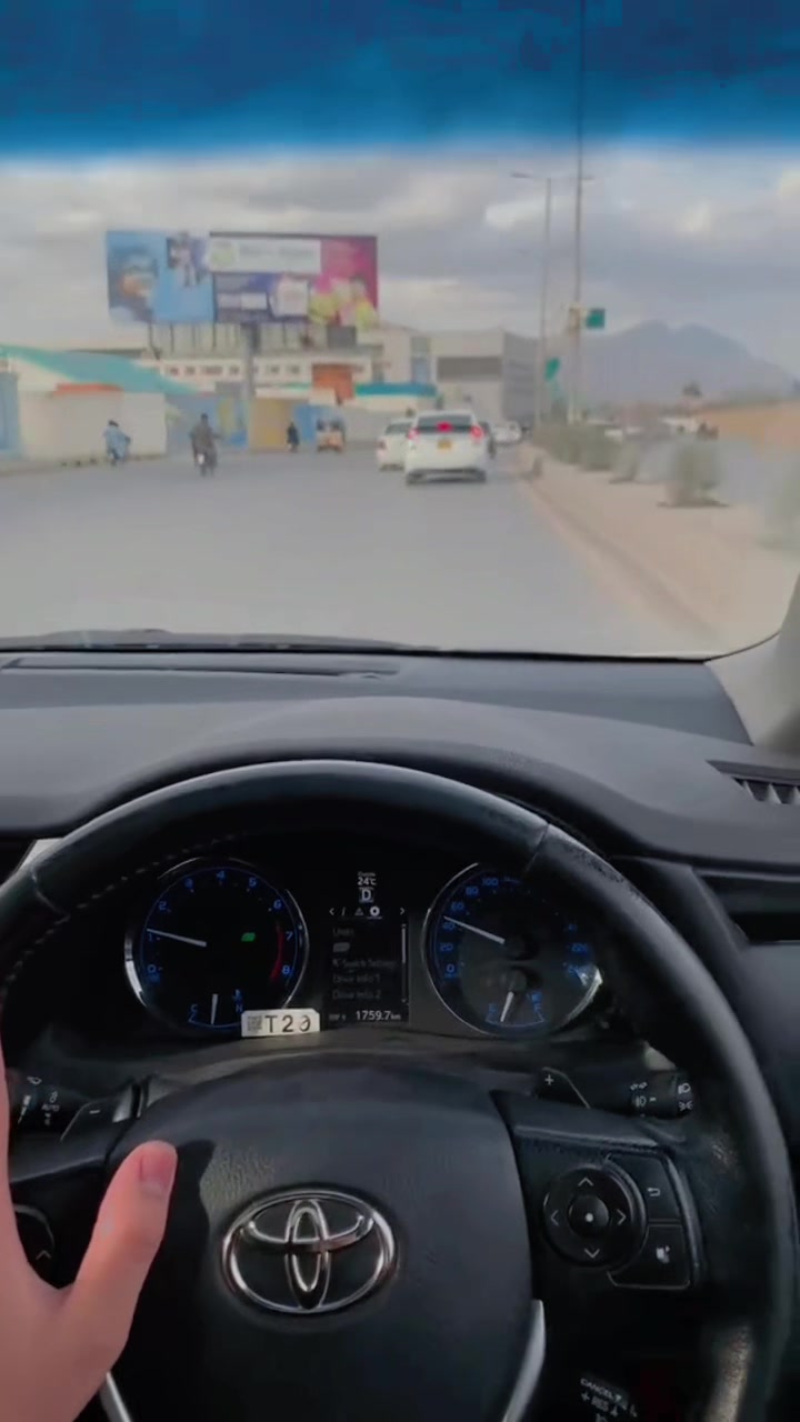 @ECOMBYJUNAID