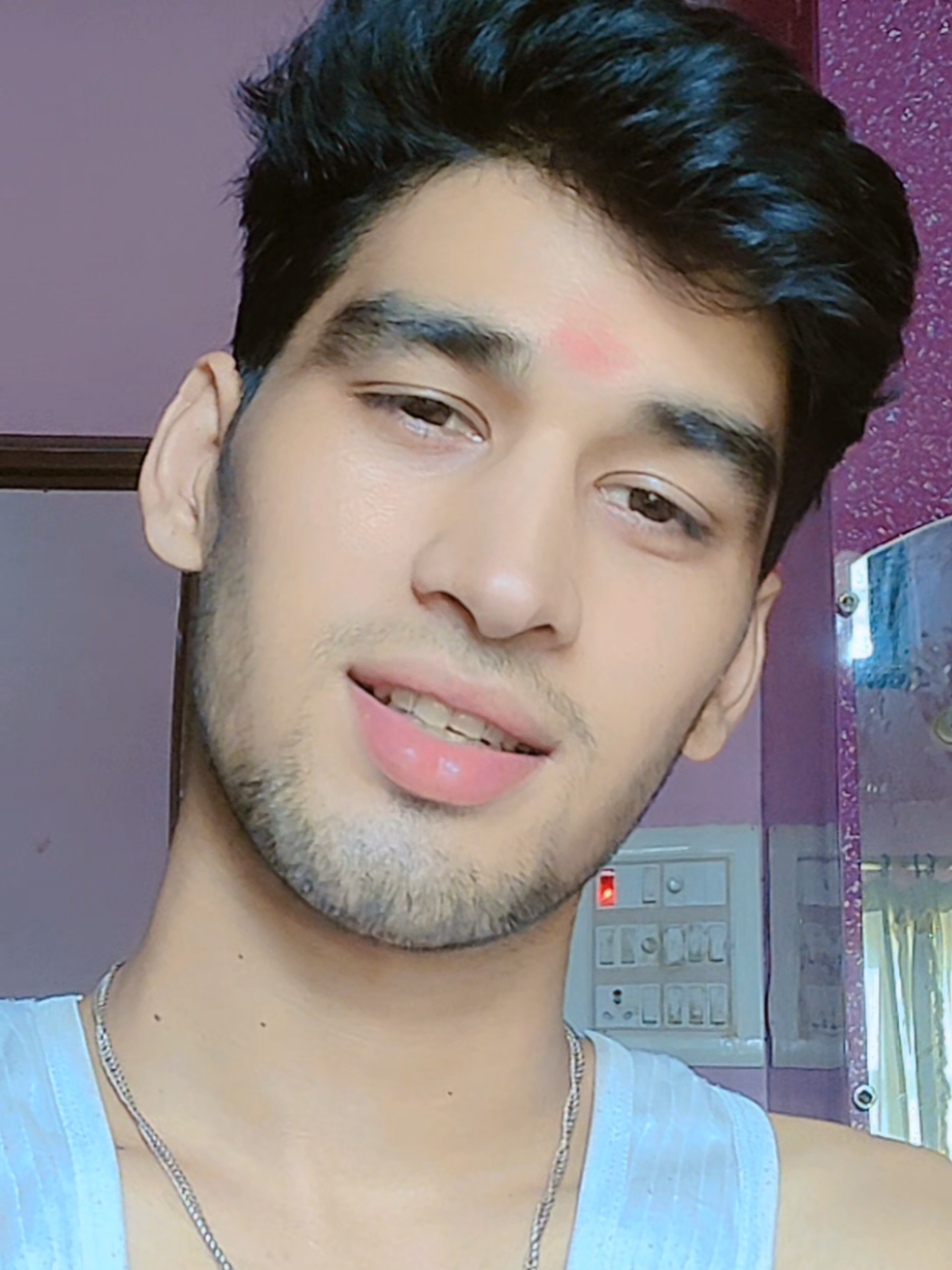 @𝐌𝐫★ 𝗛𝗔𝗥𝗥𝗬🕉️