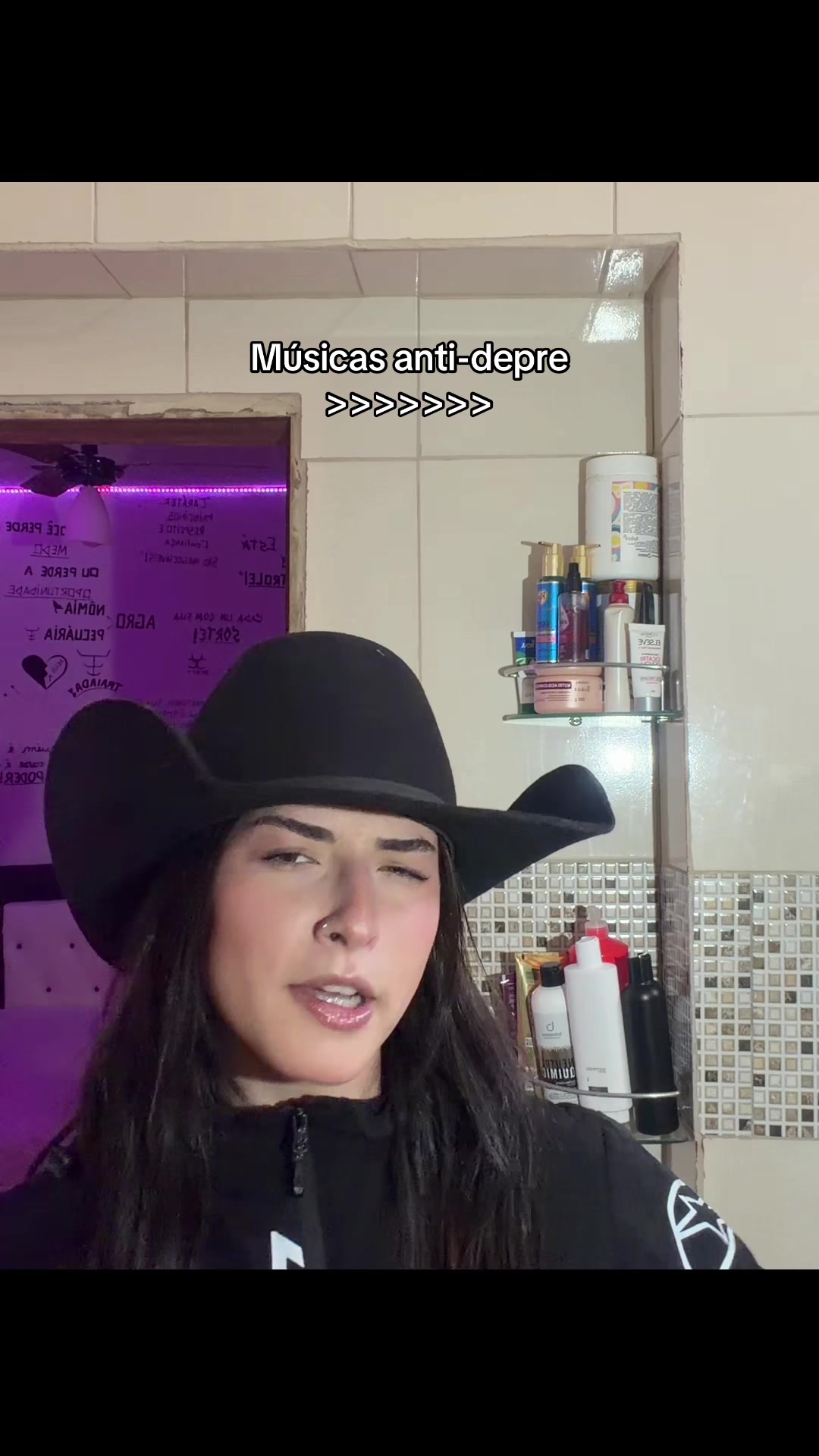@Eu_Mell🐝🍯