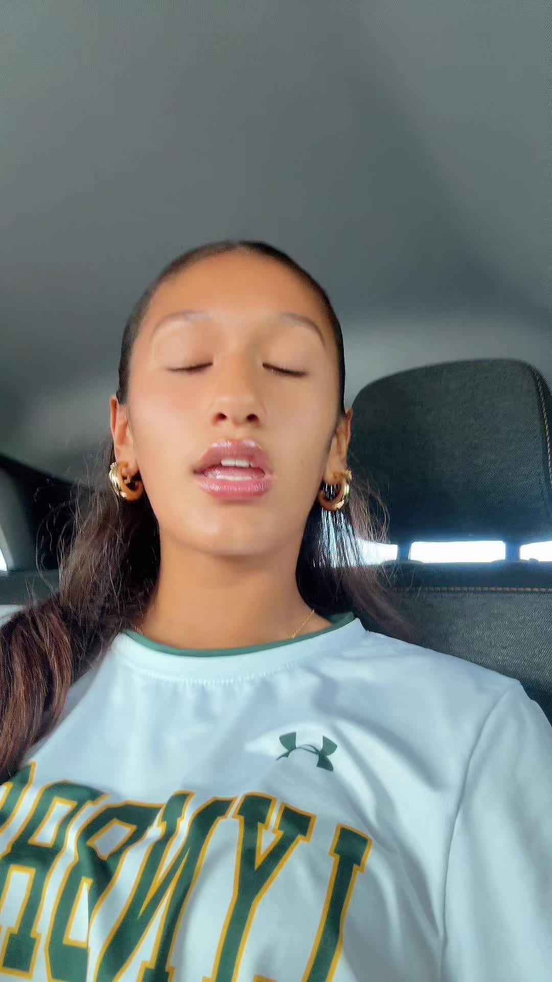 @Renata